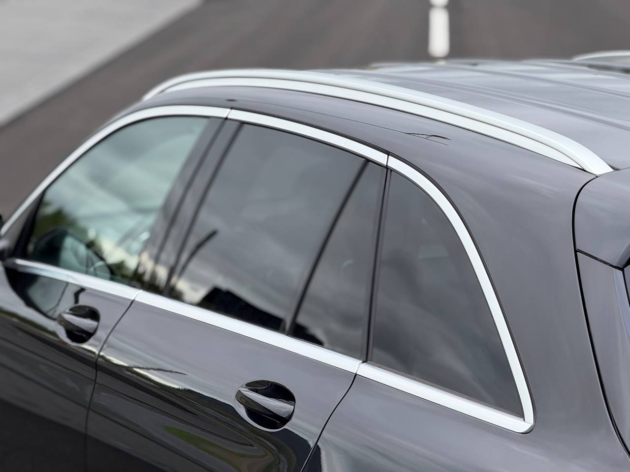 Mercedes-Benz 220D 4Matic AMG Pack