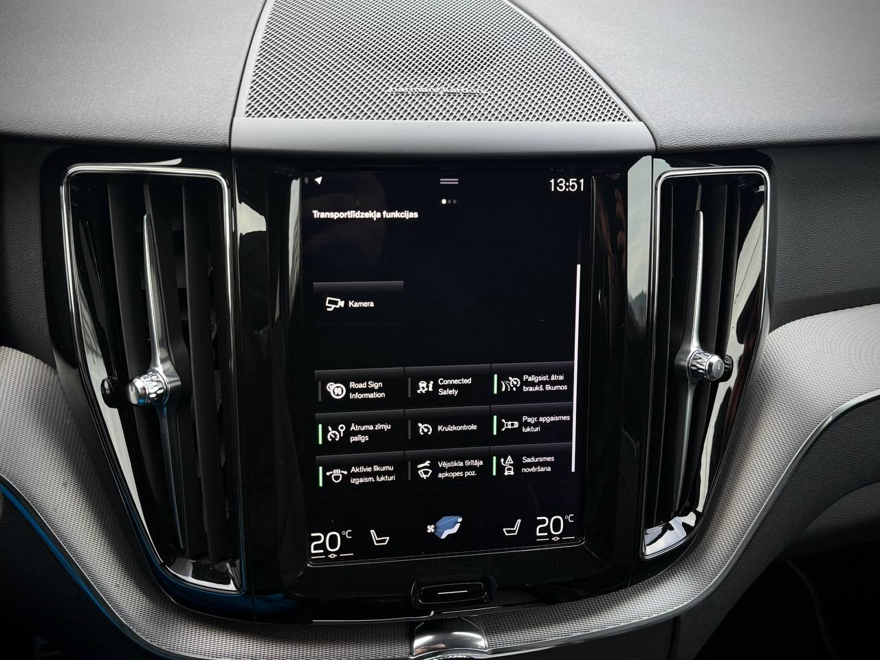 Volvo Xc60 R-design B4 Awd