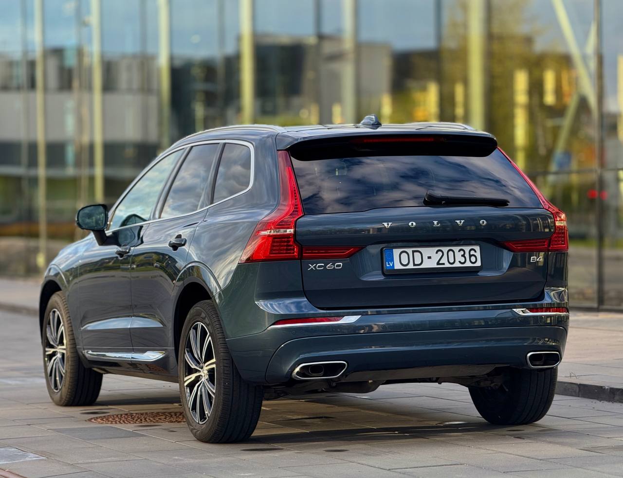 Volvo XC60 Awd B4