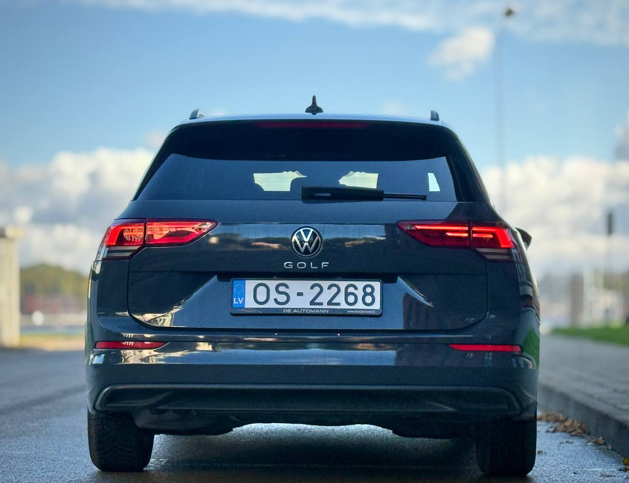 VW Golf 8 2.0tdi
