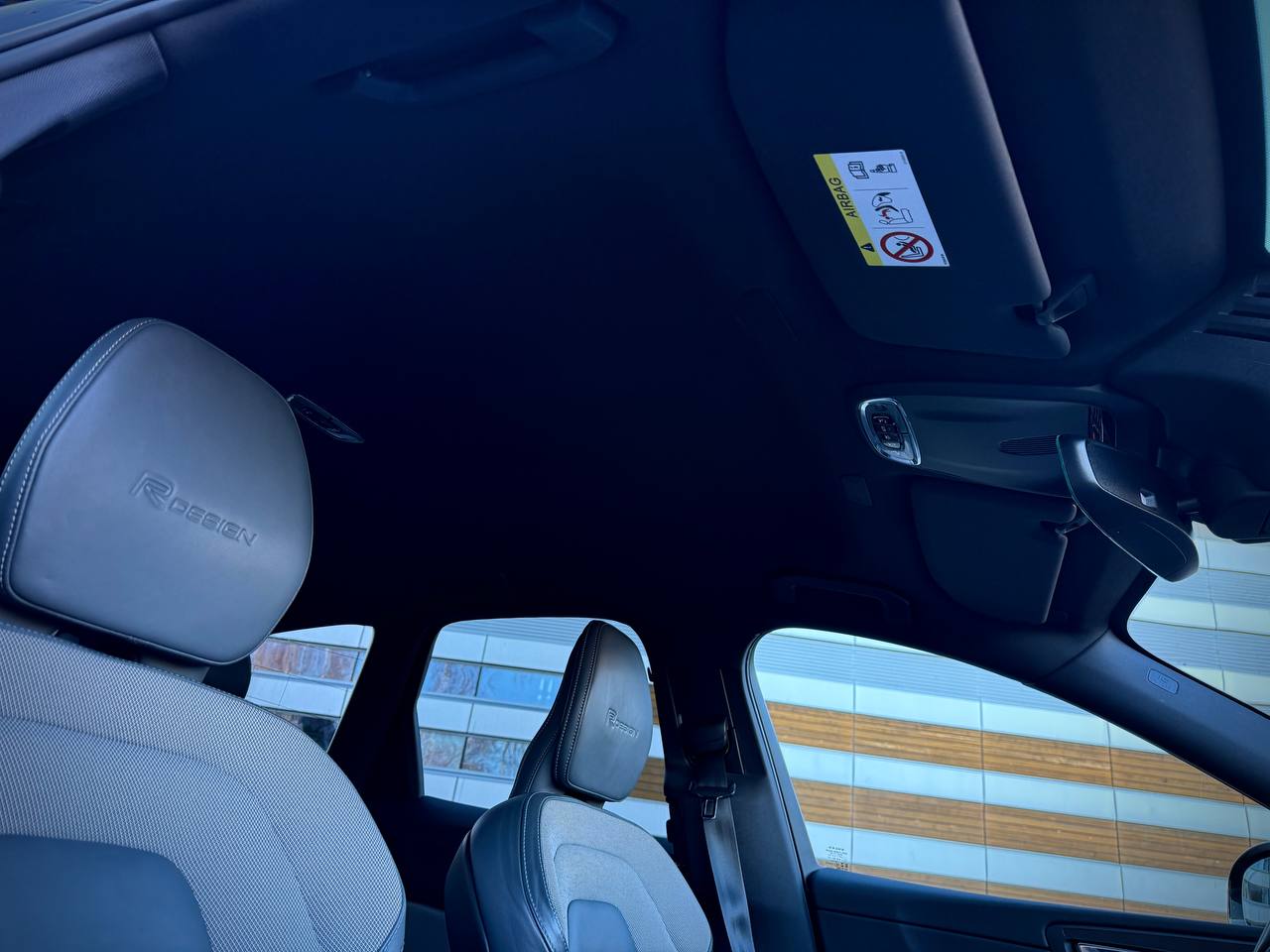 Volvo Xc60 B4 Awd R-design