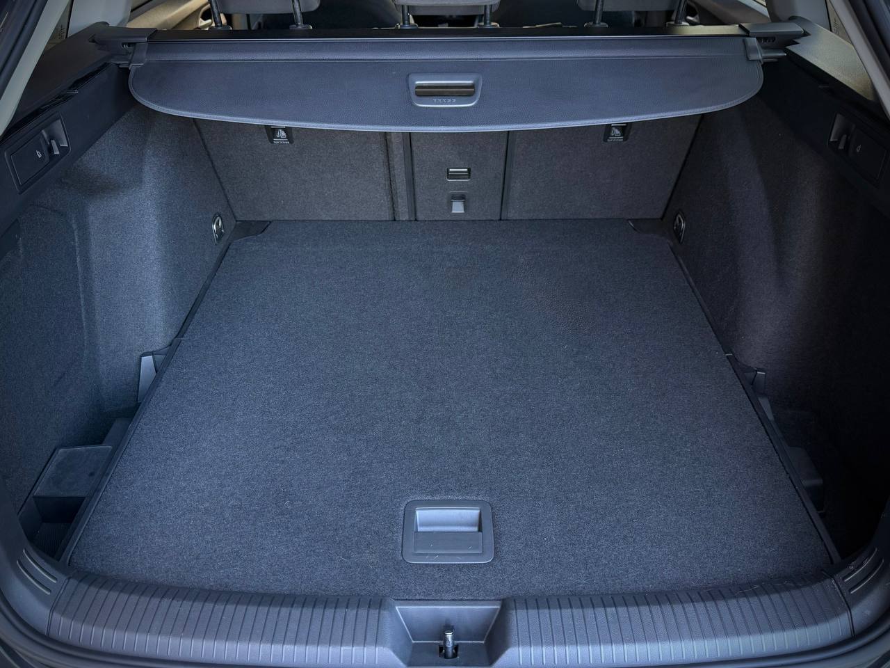 VW Golf 8 2.0tdi