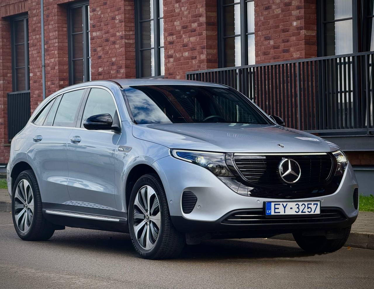 Mercedes Benz Eqc 400 4matic