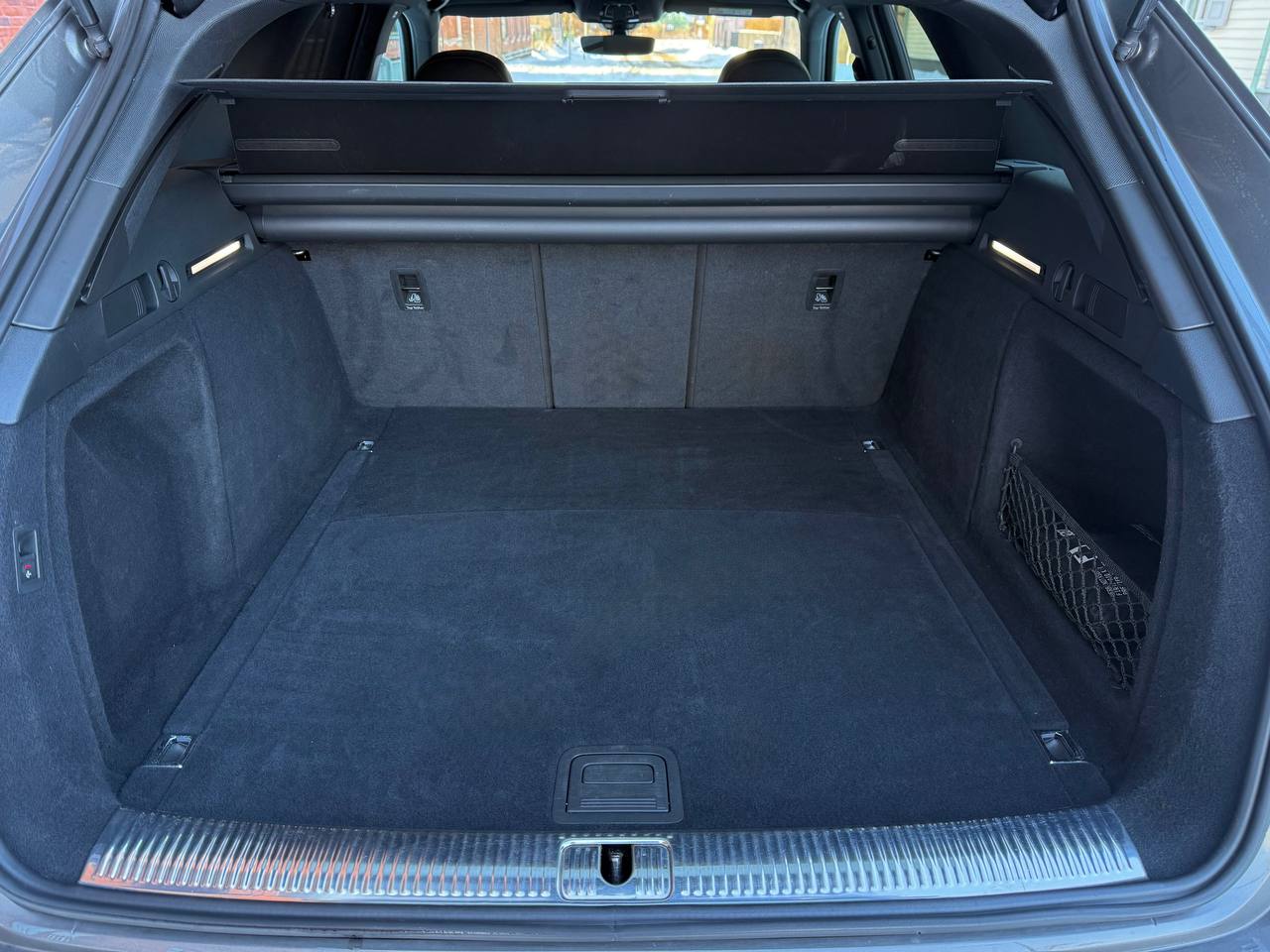 Audi A4 B9 2.0 TDI Quattro S-line