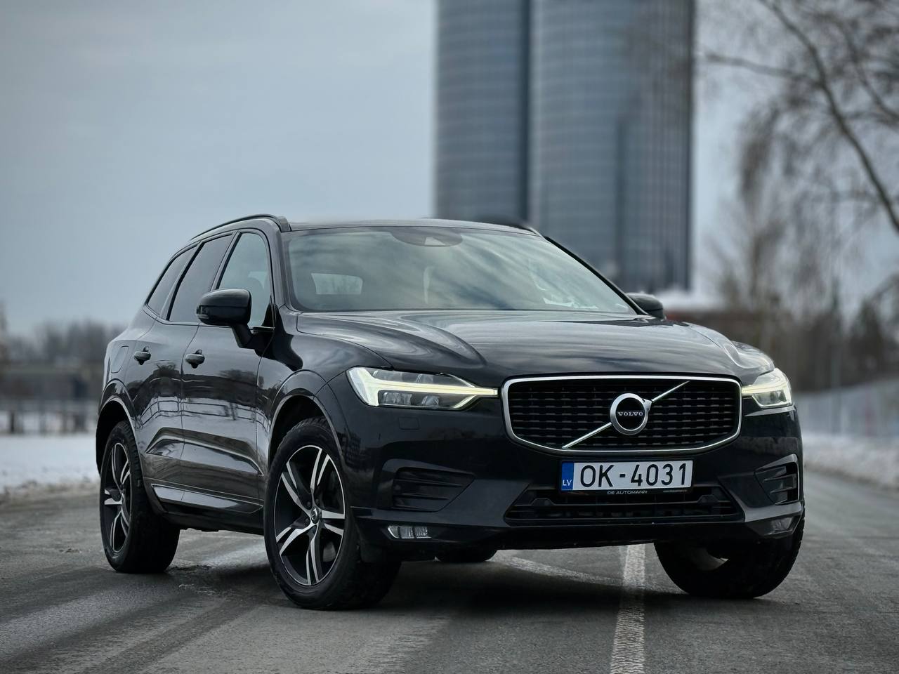 Volvo Xc60 R-design B4 Awd