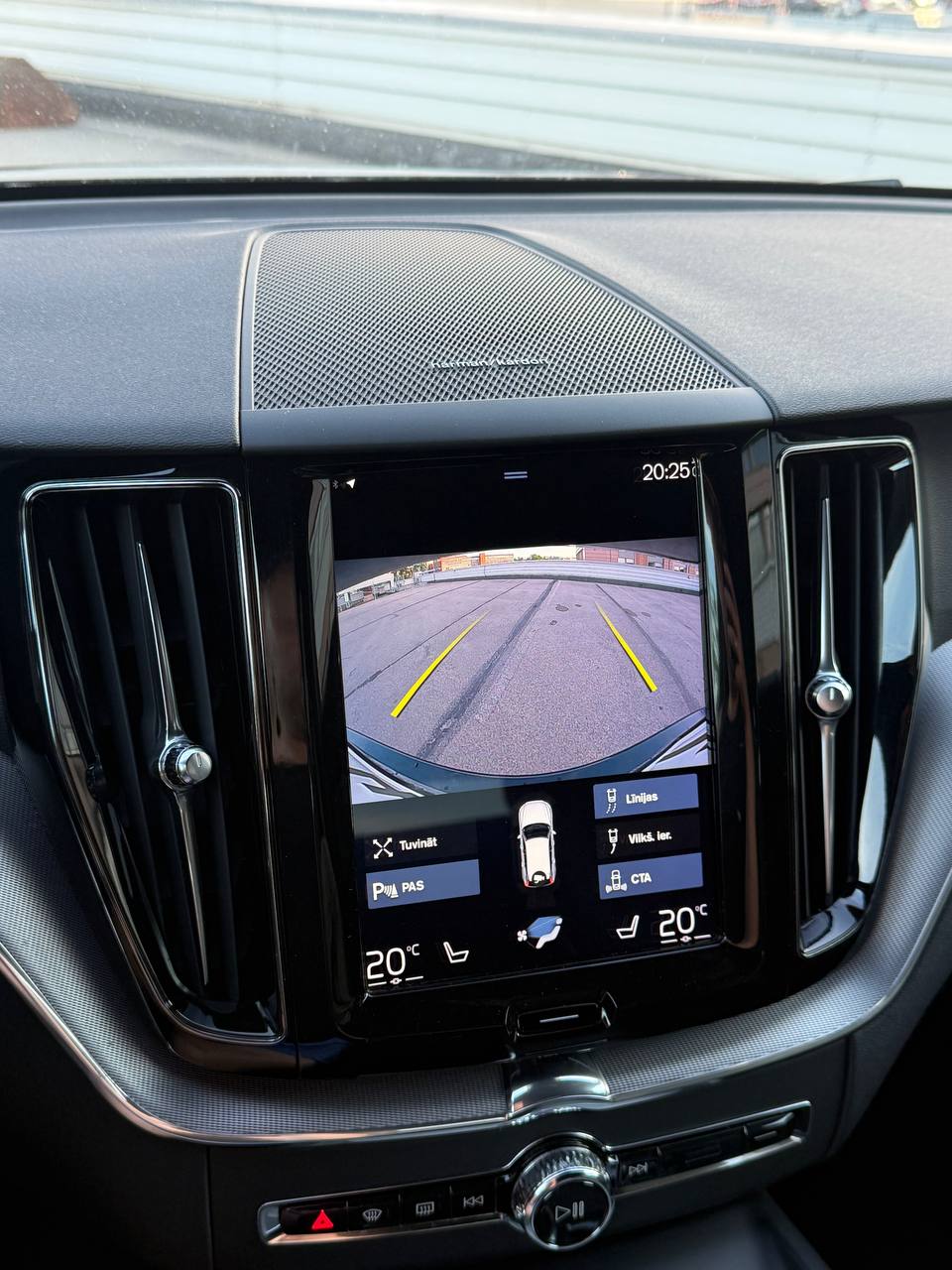 Volvo Xc60 R-design B4 Awd