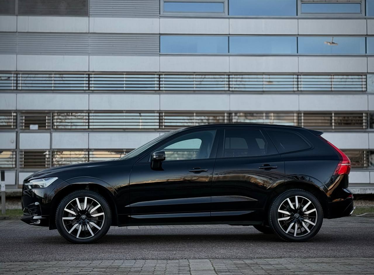 Volvo Xc60 B4 Awd R-design